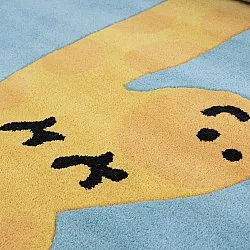 Kinderkleed - Giraffe Hand Tufted Wool Premium (lichtblauw/multi)