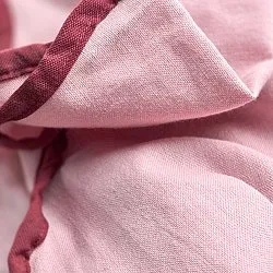 Katoenen tafelkleed - Yrsa (roze)