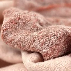 Plaid dekens - throw van wolmix - Carol (roze)