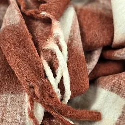 Plaid dekens - throw van wolmix - Phoebe (roze)