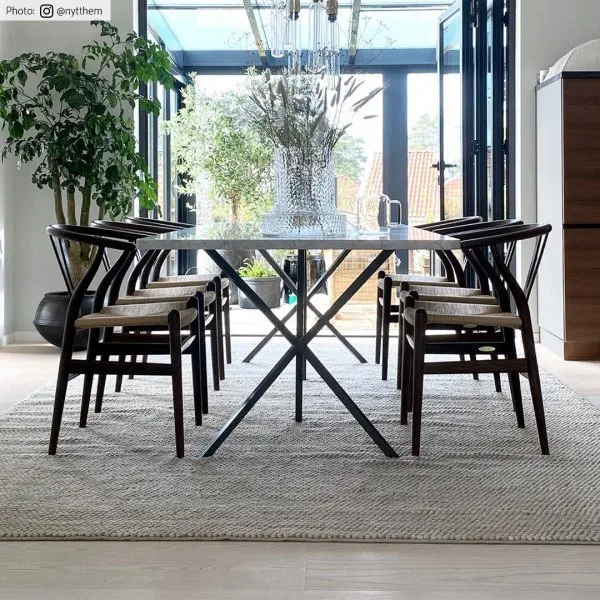 Vloerkleed onder eettafel
