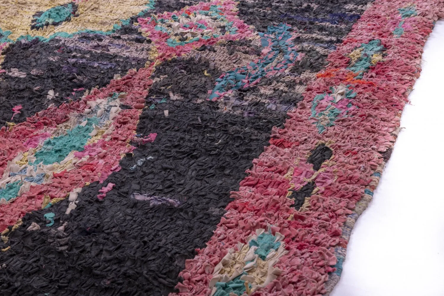 Marokkaanse Berber tapijt Boucherouite 240 x 155 cm
