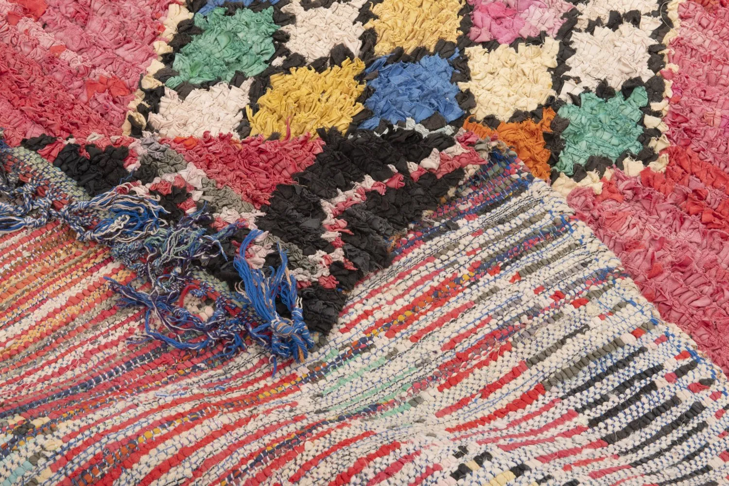 Marokkaanse Berber tapijt Boucherouite 270 x 170 cm