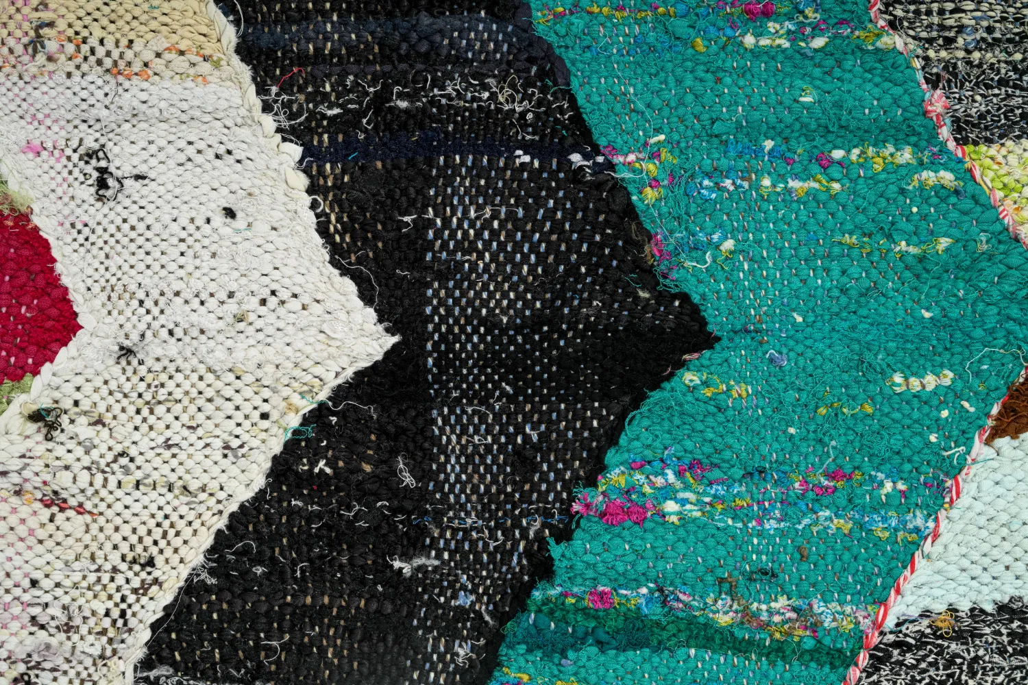 Marokkaanse Berber tapijt Boucherouite 140 x 265 cm