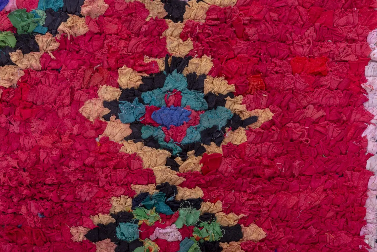 Marokkaanse Berber tapijt Boucherouite 255 x 145 cm