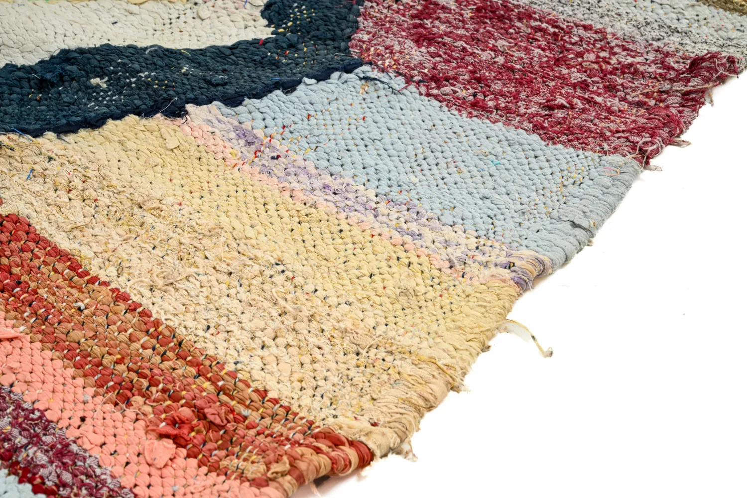 Marokkaanse Berber tapijt Boucherouite 135 x 215 cm