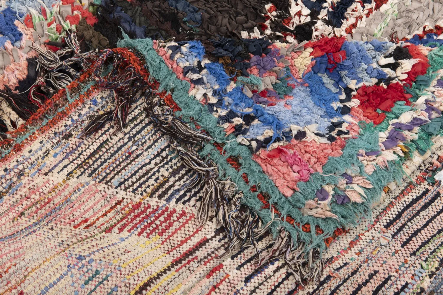 Marokkaanse Berber tapijt Boucherouite 235 x 120 cm