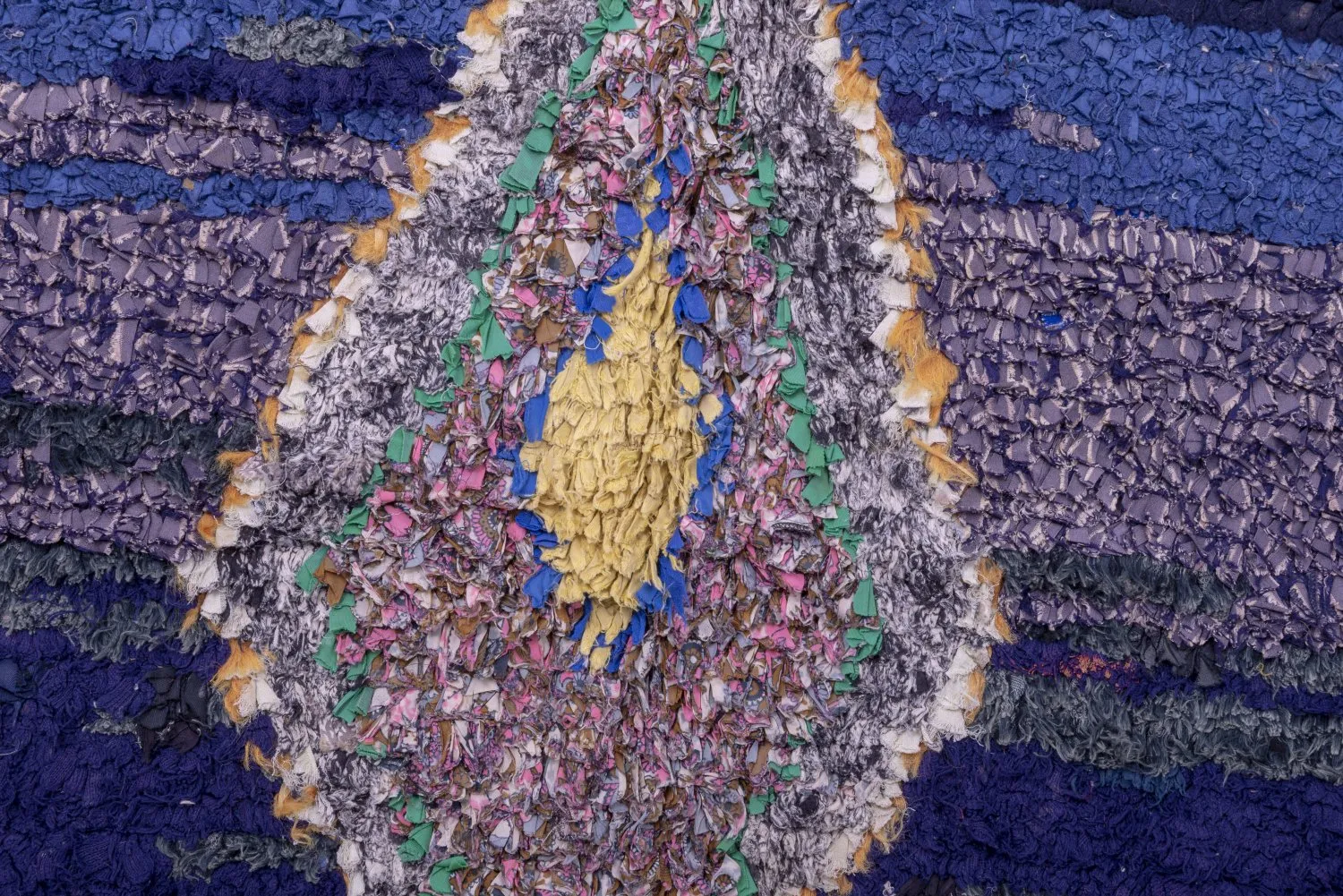 Marokkaanse Berber tapijt Boucherouite 230 x 170 cm