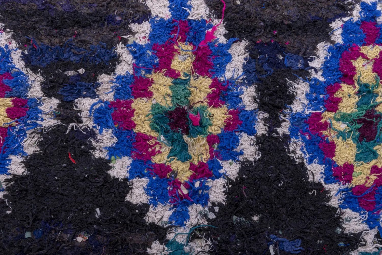 Marokkaanse Berber tapijt Boucherouite 265 x 140 cm