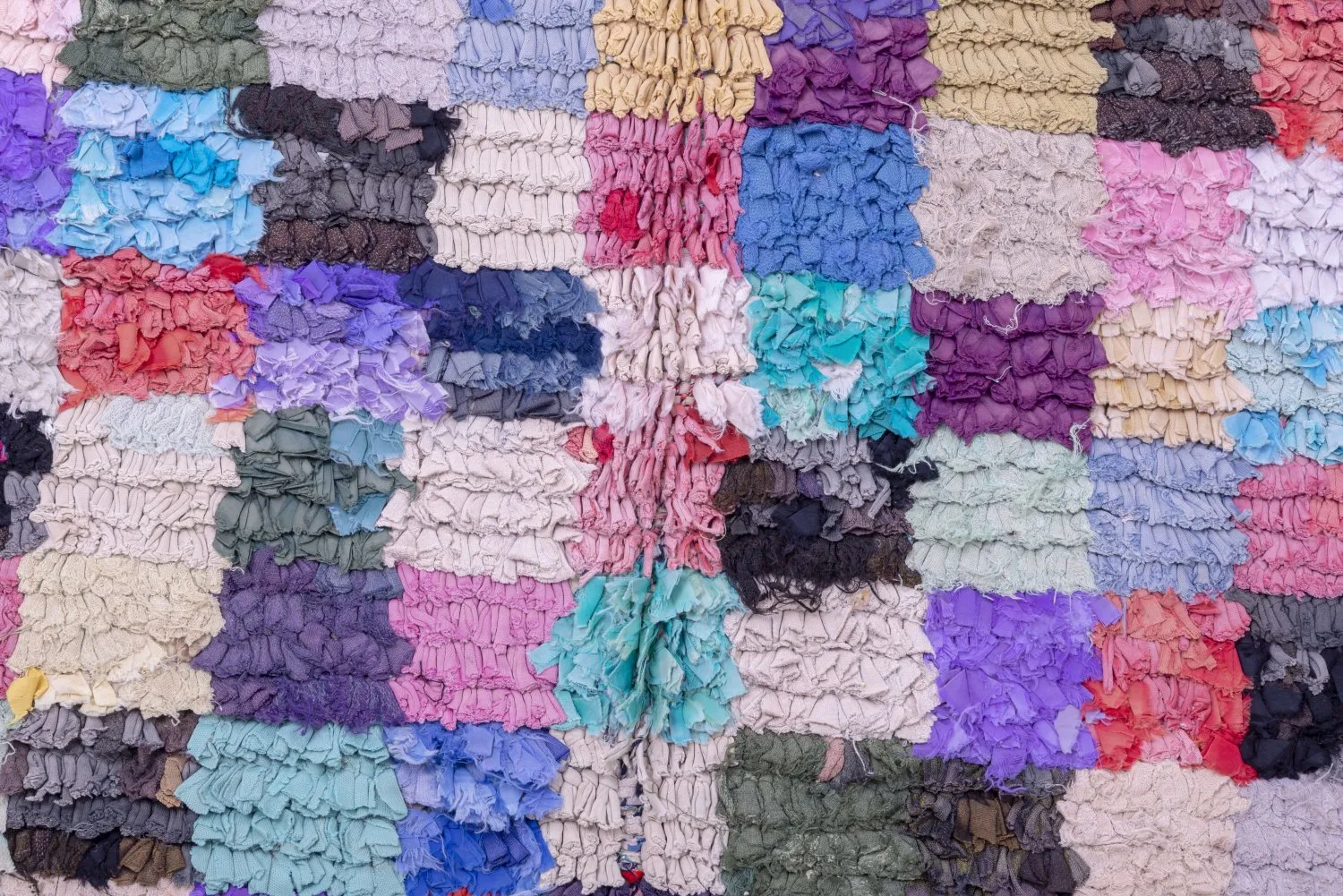 Marokkaanse Berber tapijt Boucherouite 215 x 135 cm