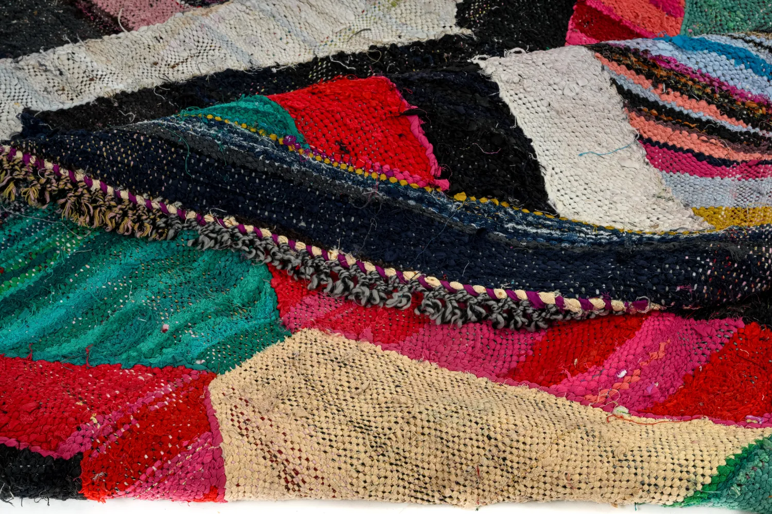 Marokkaanse Berber tapijt Boucherouite 165 x 290 cm