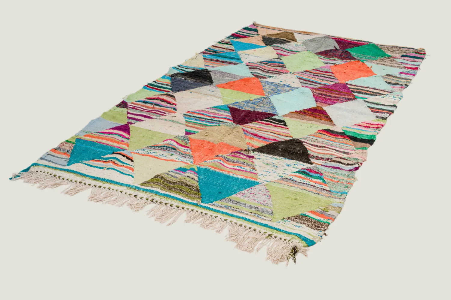 Marokkaanse Berber tapijt Boucherouite 140 x 250 cm