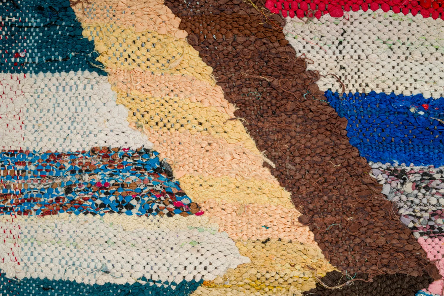 Marokkaanse Berber tapijt Boucherouite 120 x 210 cm