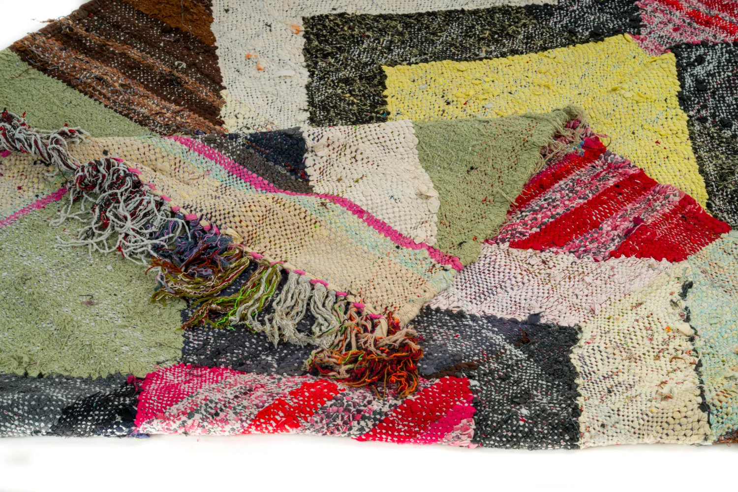 Marokkaanse Berber tapijt Boucherouite 135 x 230 cm