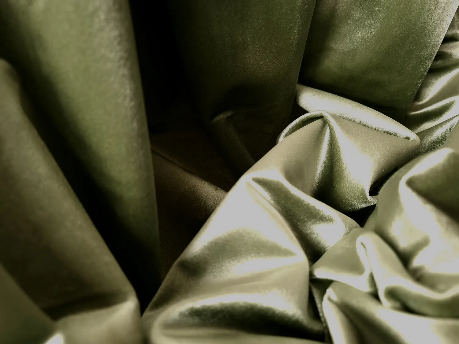 Gordijnen - Fluwelen gordijnen Marlyn (Bos Groen)