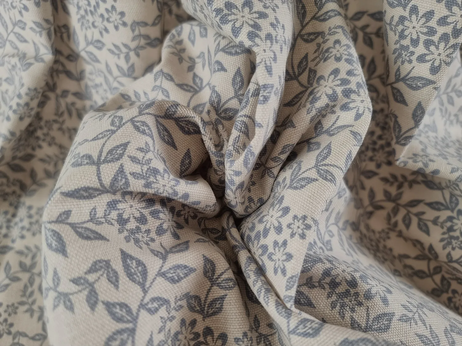 Gordijnen - Katoenen gordijn Lilja (blauw)