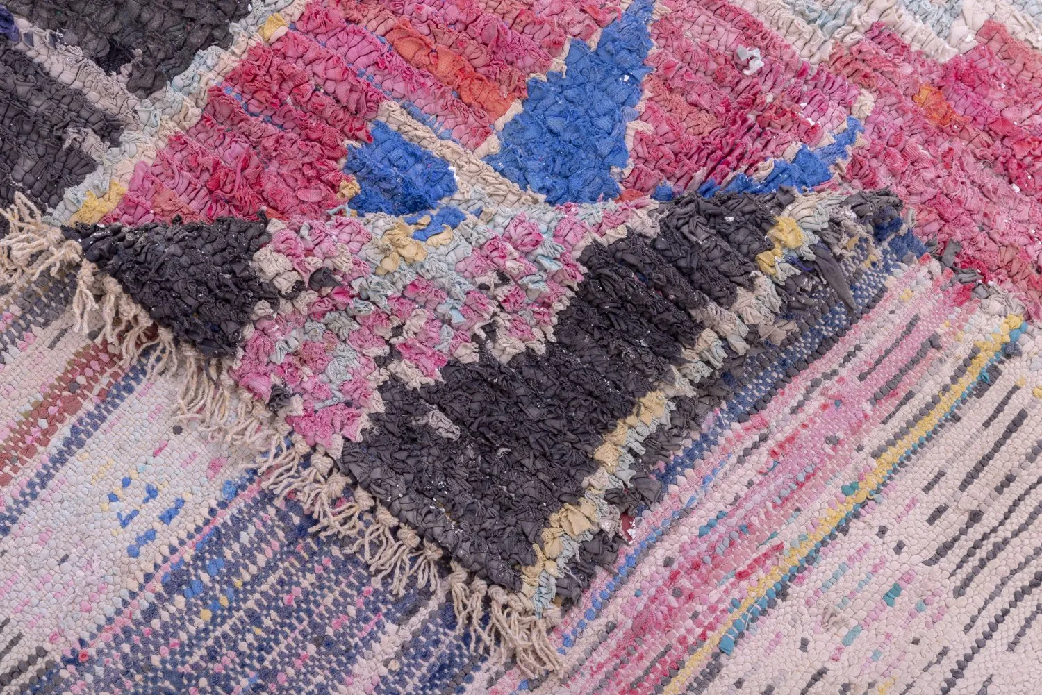 Marokkaanse Berber tapijt Boucherouite 225 x 130 cm