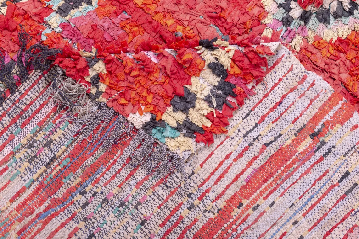 Marokkaanse Berber tapijt Boucherouite 265 x 150 cm