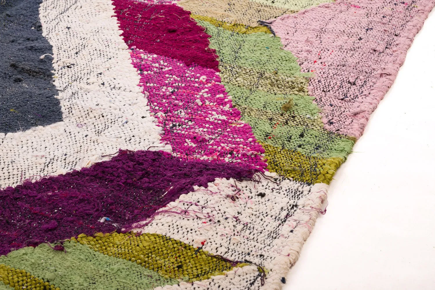 Marokkaanse Berber tapijt Boucherouite 130 x 240 cm