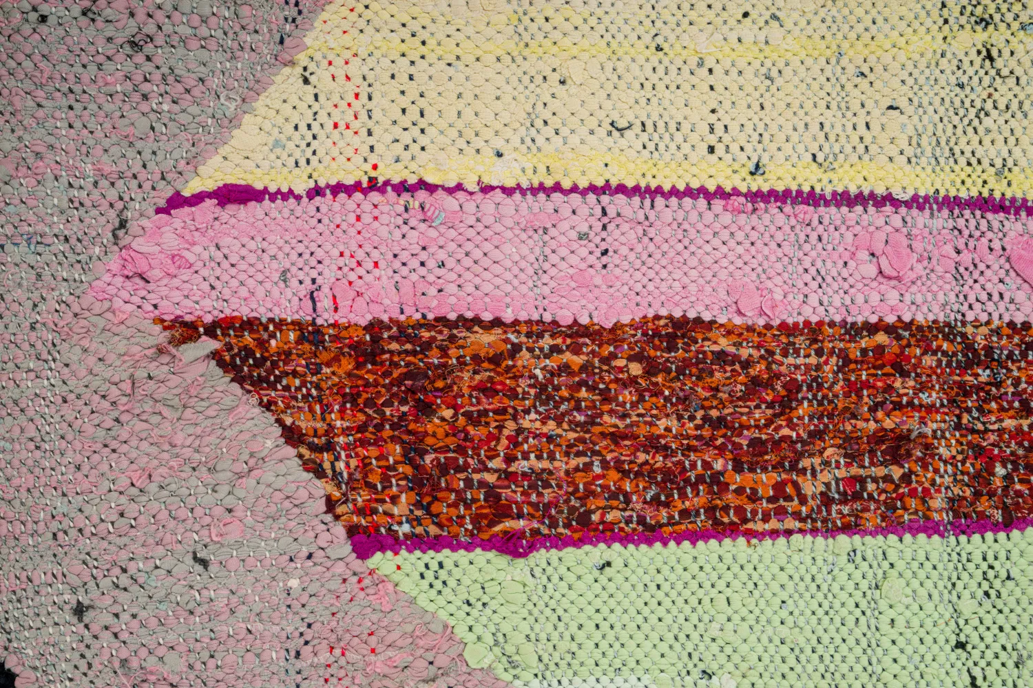 Marokkaanse Berber tapijt Boucherouite 130 x 230 cm