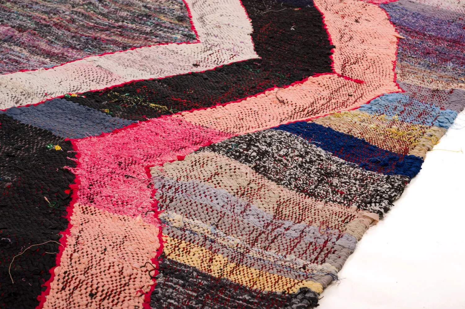 Marokkaanse Berber tapijt Boucherouite 150 x 260 cm