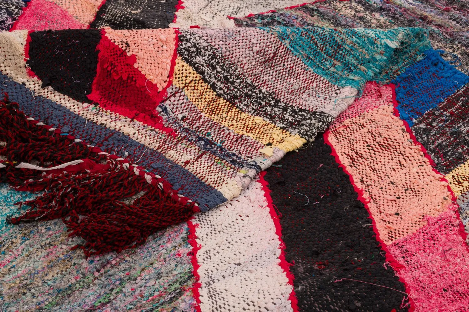 Marokkaanse Berber tapijt Boucherouite 150 x 260 cm