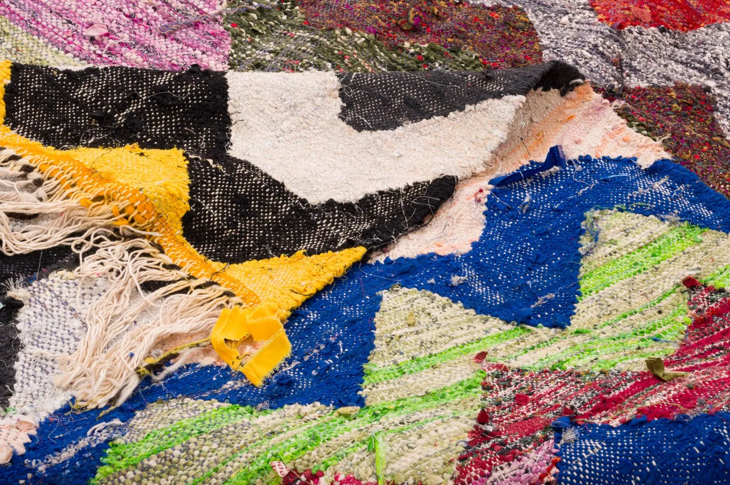 Marokkaanse Berber tapijt Boucherouite 125 x 245 cm
