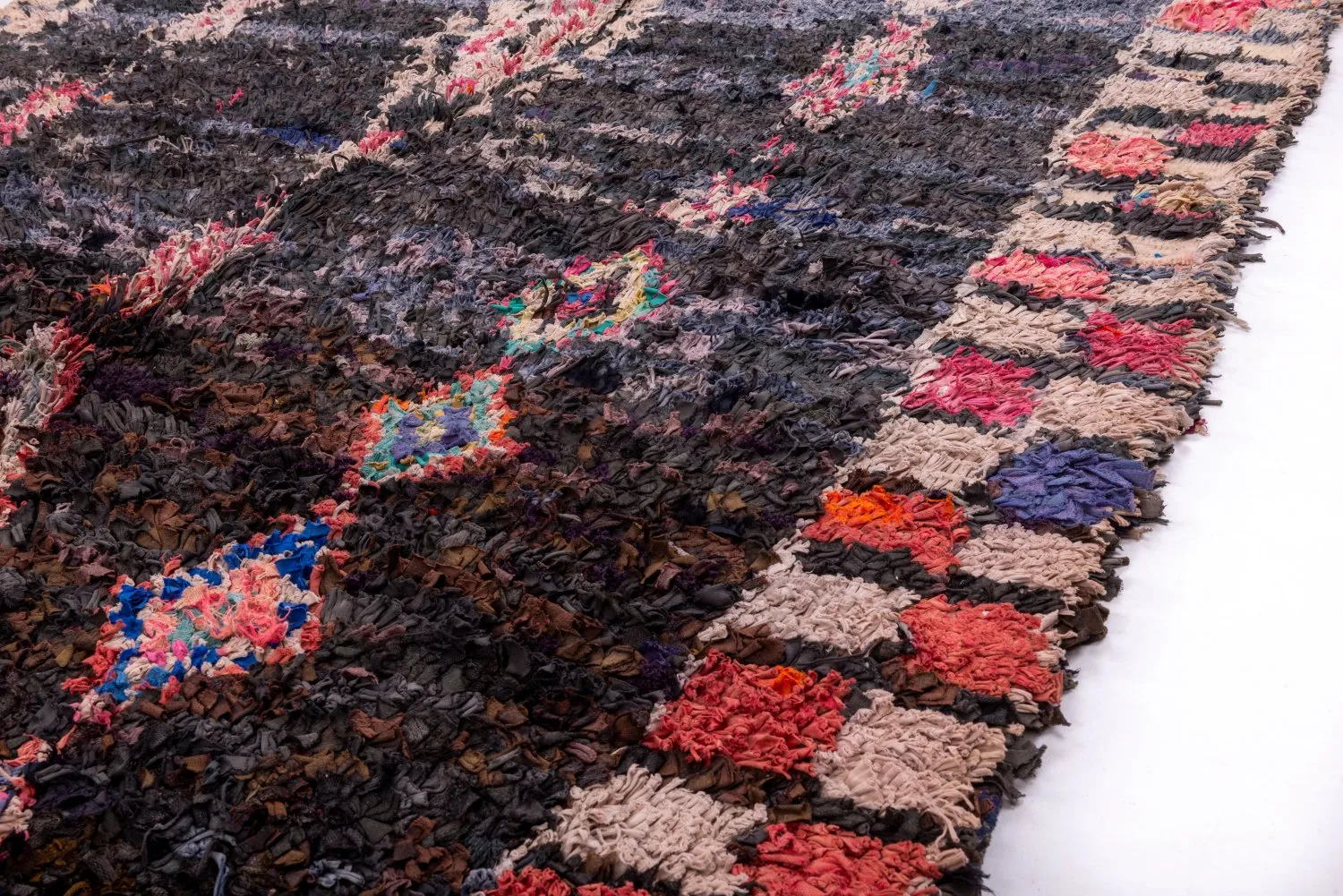 Marokkaanse Berber tapijt Boucherouite 235 x 170 cm