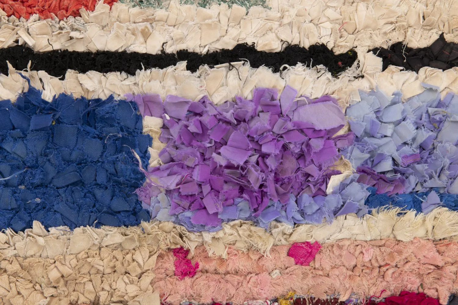 Marokkaanse Berber tapijt Boucherouite 230 x 135 cm