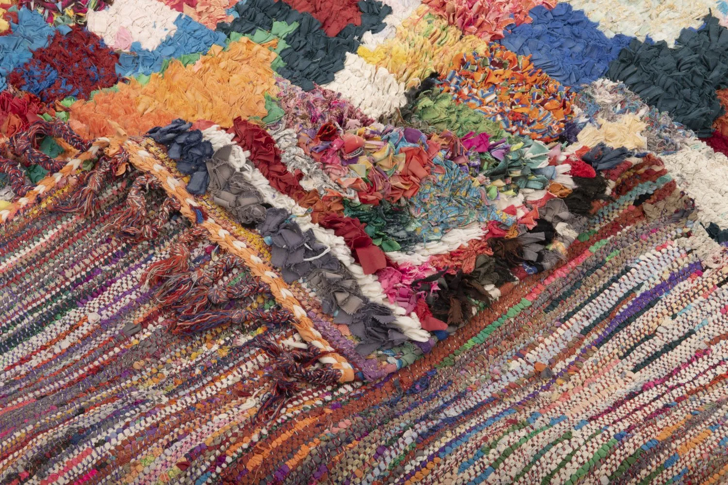 Marokkaanse Berber tapijt Boucherouite 210 x 150 cm