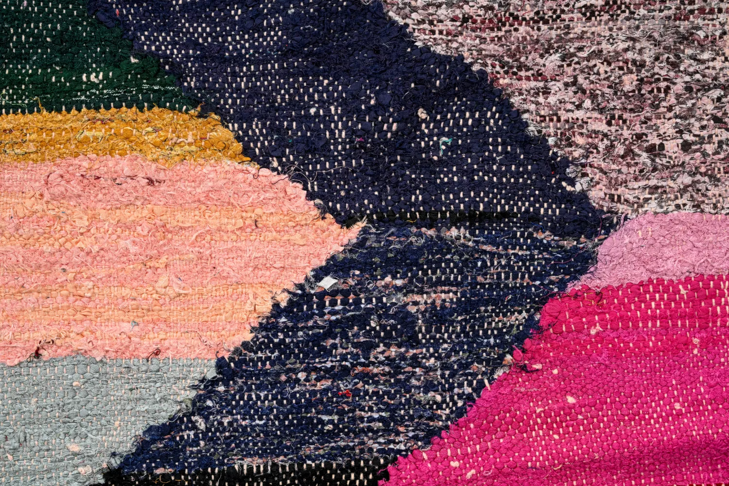 Marokkaanse Berber tapijt Boucherouite 135 x 240 cm