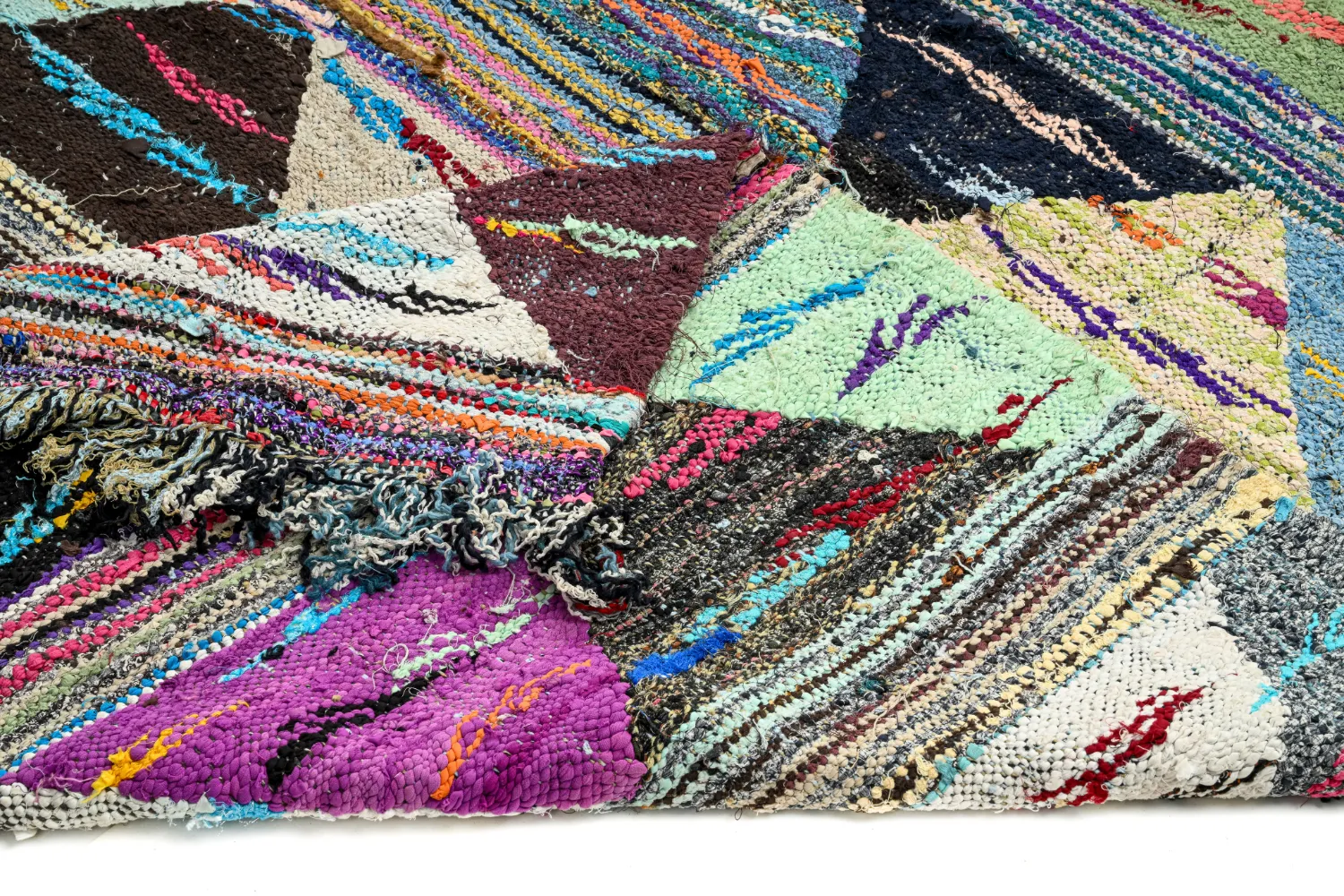 Marokkaanse Berber tapijt Boucherouite 135 x 235 cm