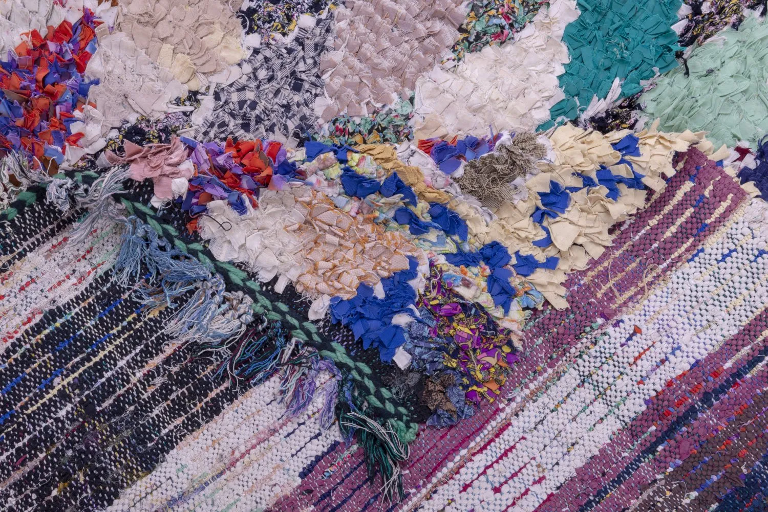 Marokkaanse Berber tapijt Boucherouite 225 x 135 cm