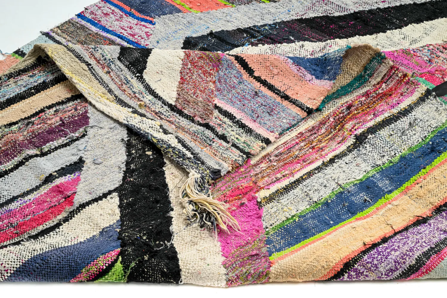 Marokkaanse Berber tapijt Boucherouite 135 x 240 cm