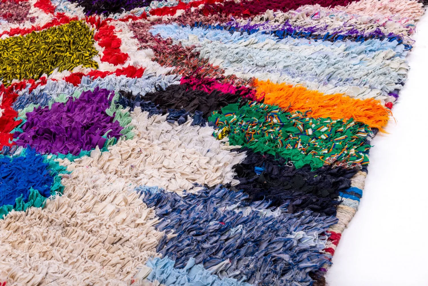 Marokkaanse Berber tapijt Boucherouite 245 x 140 cm