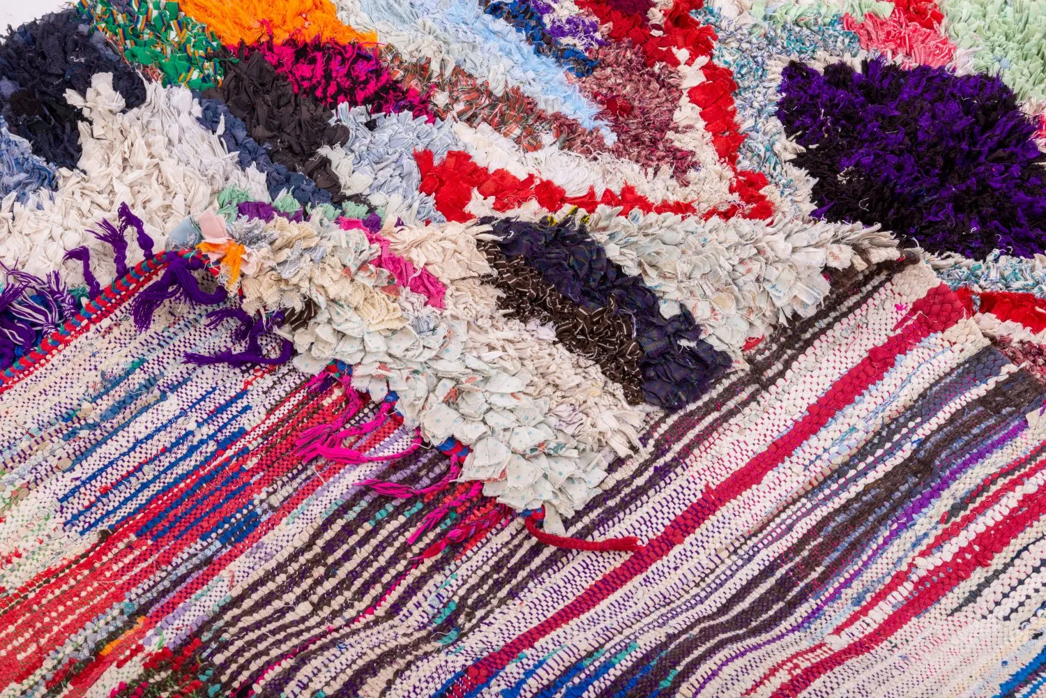 Marokkaanse Berber tapijt Boucherouite 245 x 140 cm
