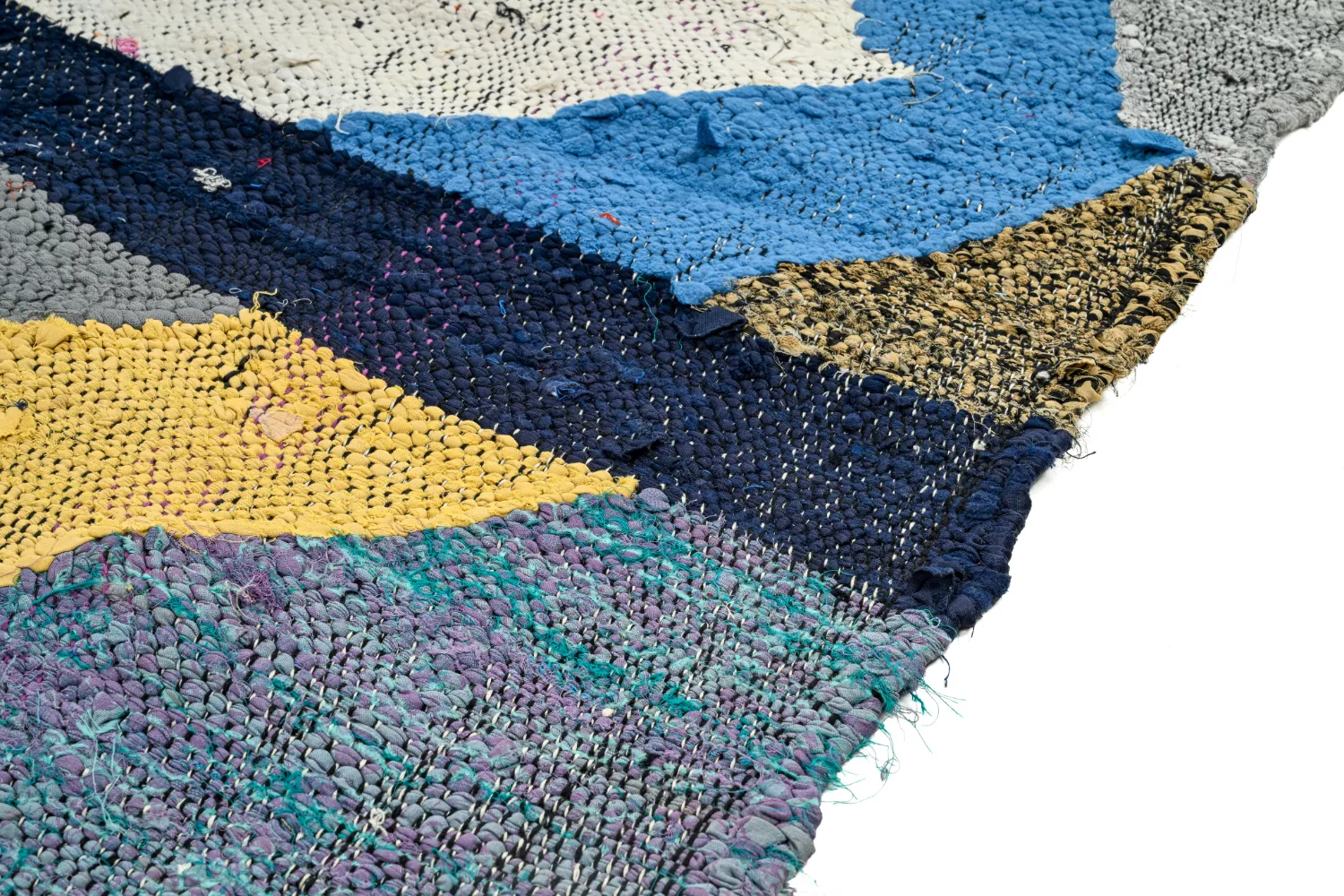 Marokkaanse Berber tapijt Boucherouite 135 x 250 cm