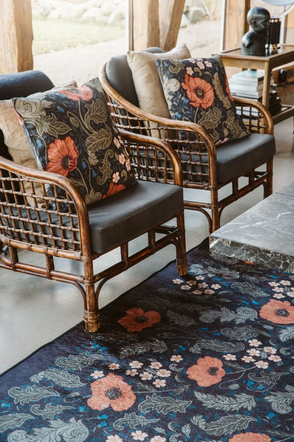 Wilton - Poppy (zwart)