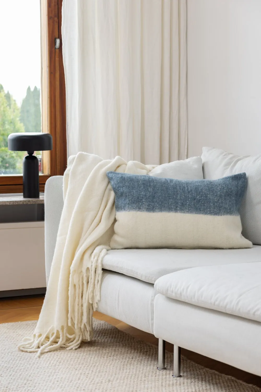 Kussenhoes van wolmix - Carrie (blauw)