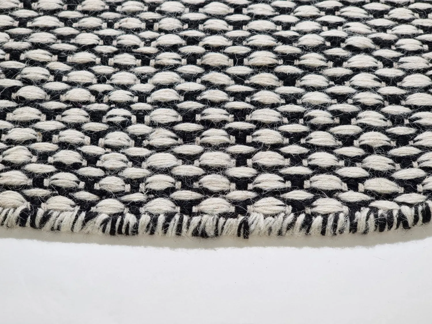 Ronde vloerkleden - Delly (zwart/wit)