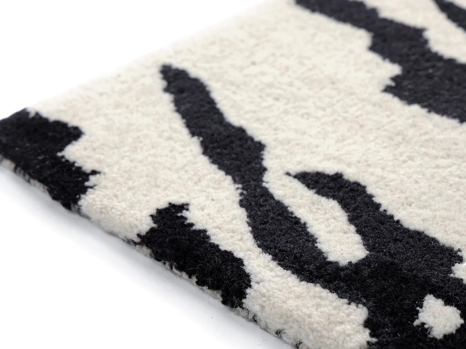 Deurmat - Zebra Tufted Wool Premium (wit/zwart)