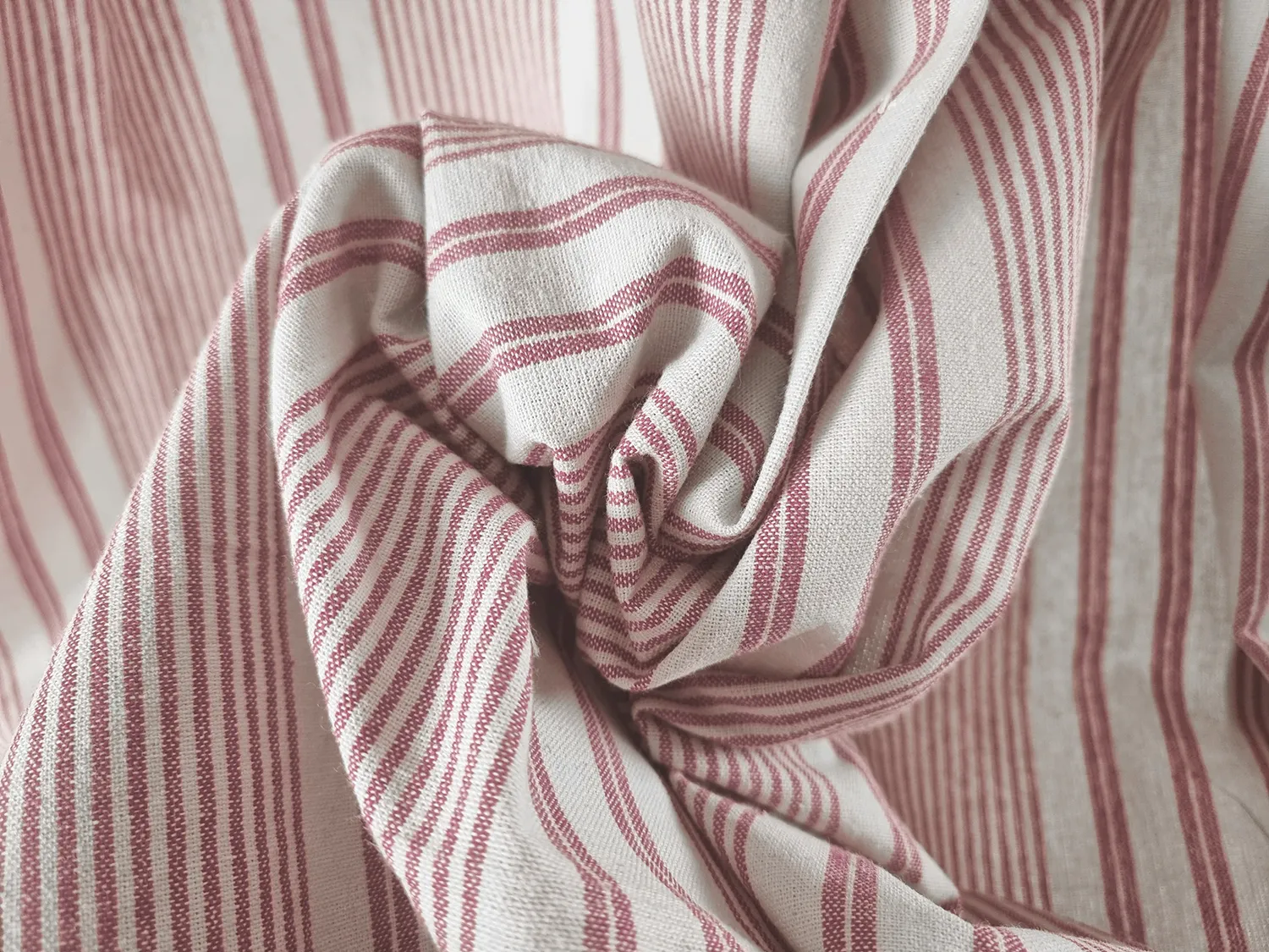 Katoenen tafelkleed - Valerie (rood)