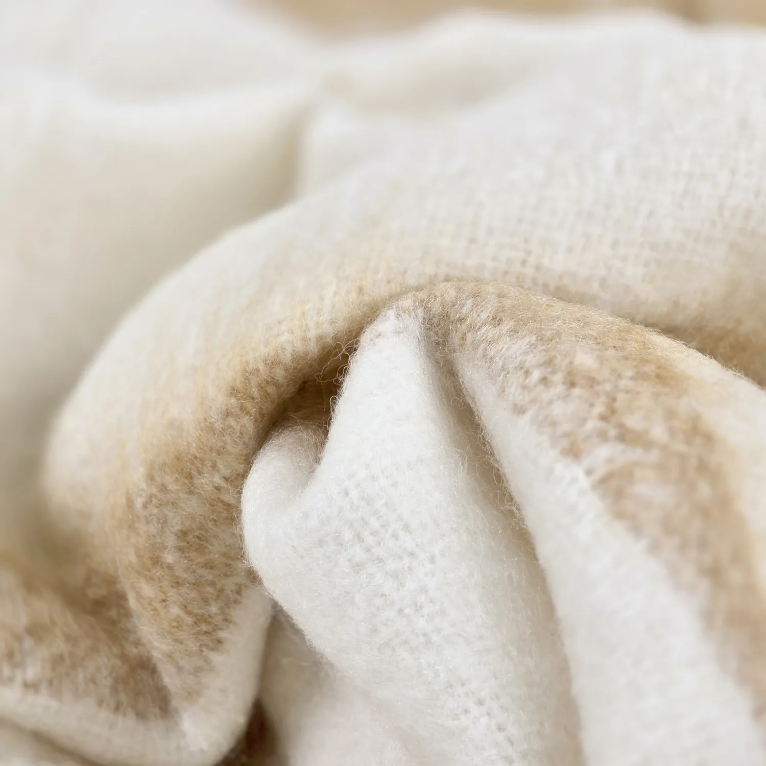 Plaid dekens - throw van wolmix - Miranda (geel)