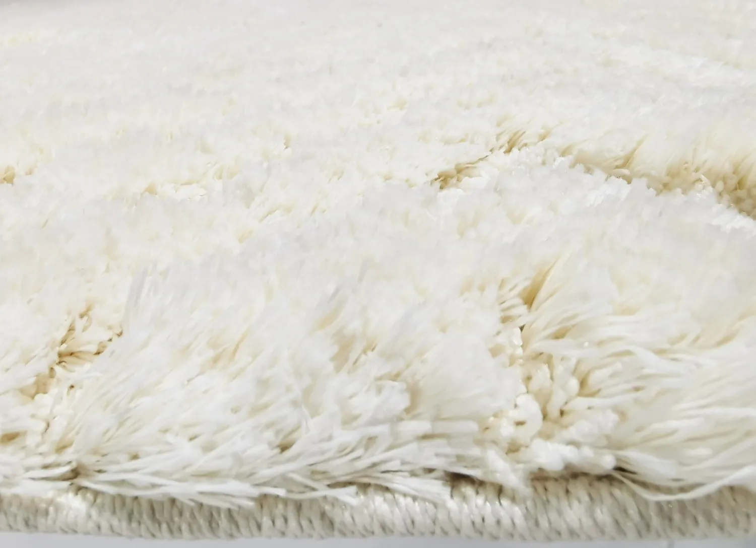 Hoogpolig vloerkleed - Monti (offwhite)