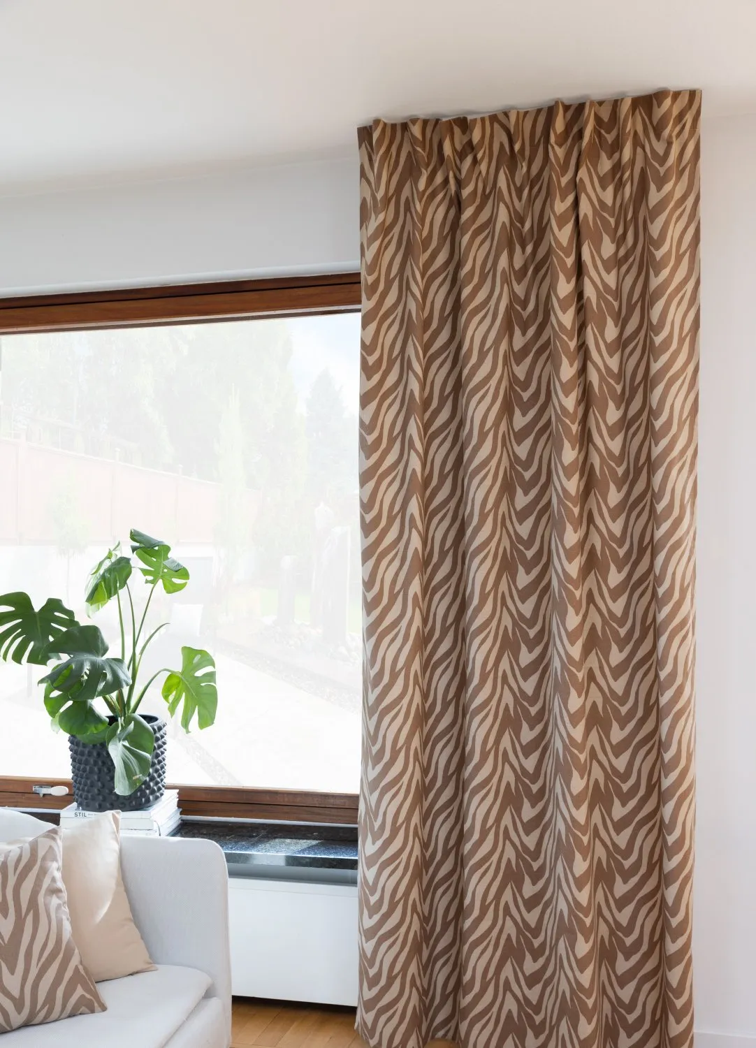 Gordijnen - Katoenen gordijn Laura (donkerbeige)