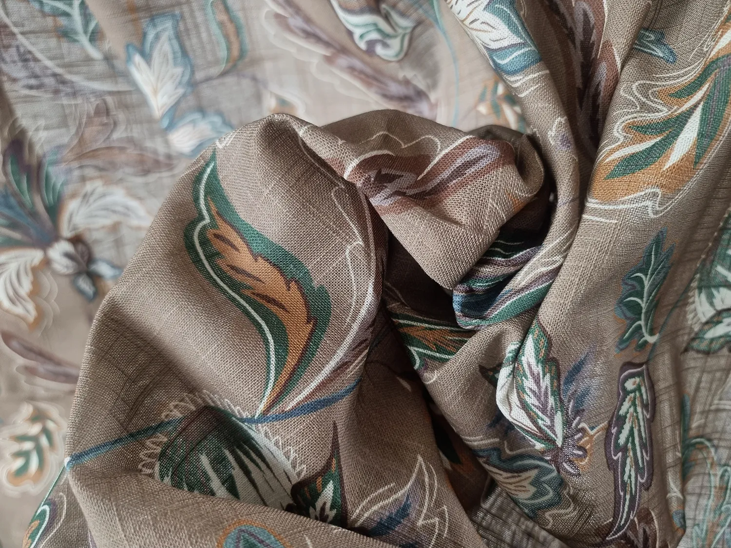 Gordijnen - Katoenen gordijn - Dagny (bruin)