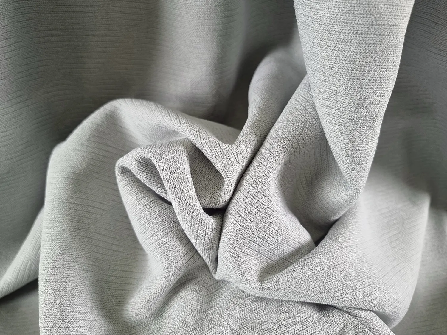 Gordijnen - Verduisteringsgordijnen Isolde (lichtgrijs)