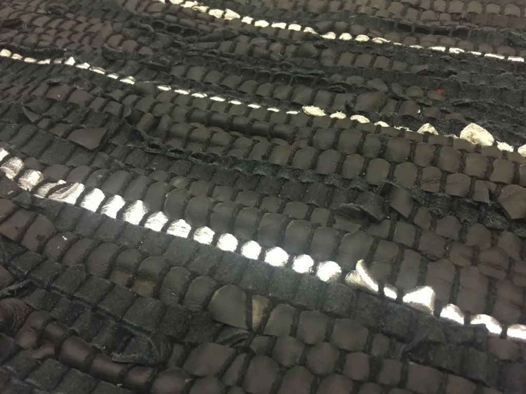 Voddenkleed - Nordal Design (zwart, 100% leer)
