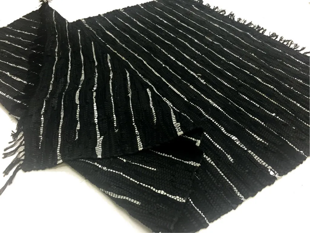 Voddenkleed - Nordal Design (zwart, 100% leer)