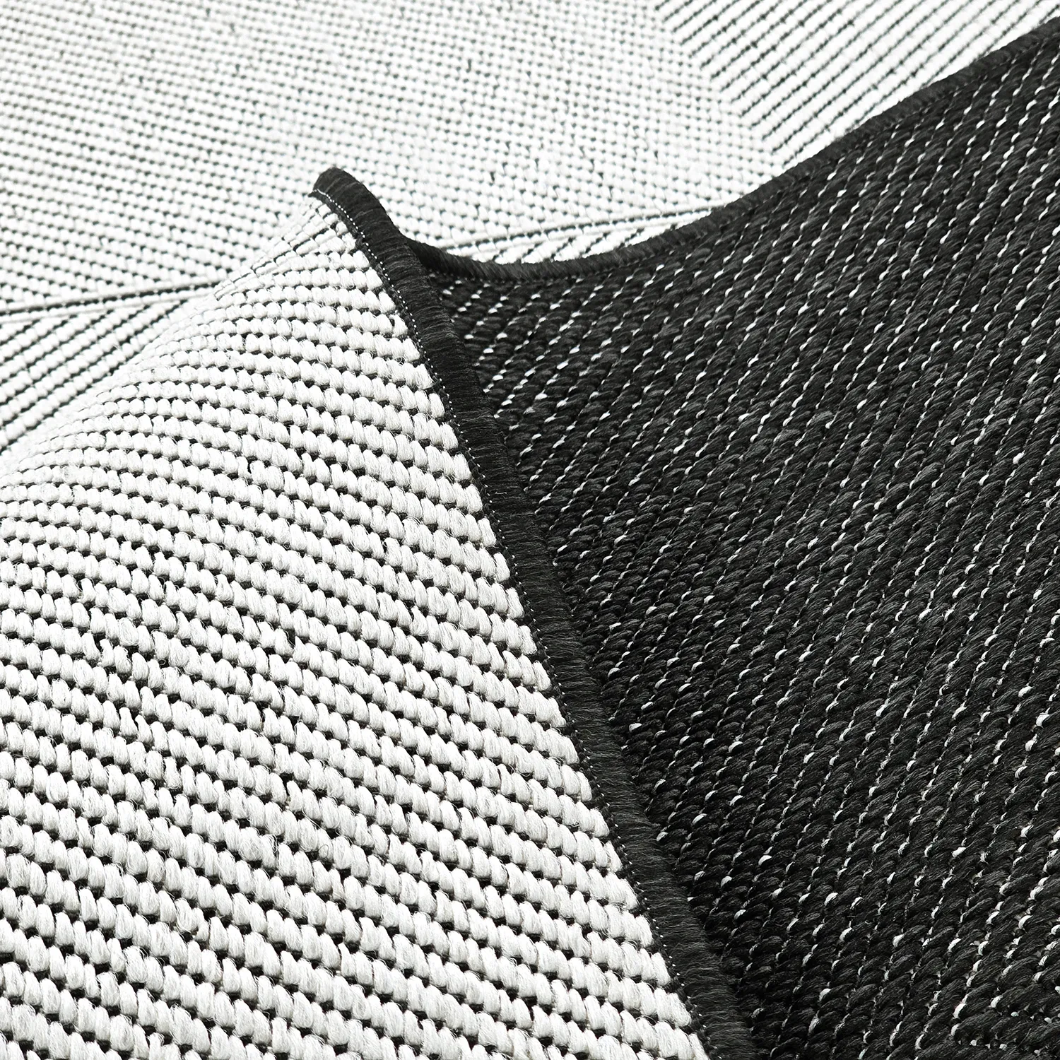 Vloerkleden voor binnen en buiten - utomhusmatta - Ava (zwart)